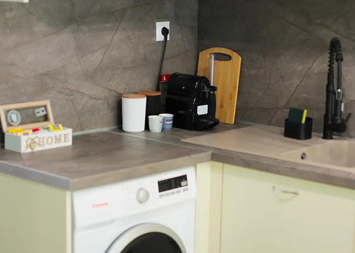 Sky Nomads Апартаменты *